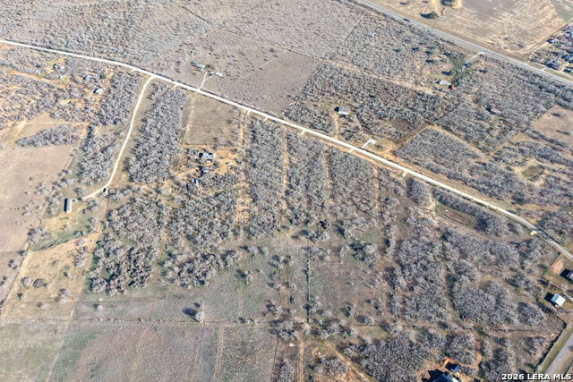 Image 4 of 5 For 469 County Road 477