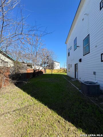 Image 6 of 8 For 642 San Gabriel N