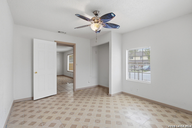 Image 8 of 16 For 1721 Brunswick Blvd.