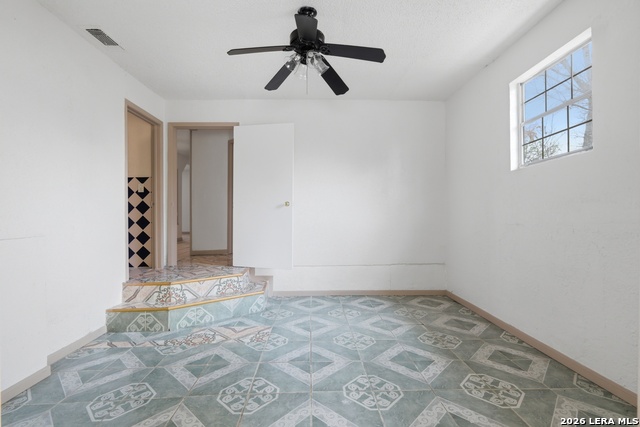 Image 9 of 16 For 1721 Brunswick Blvd.