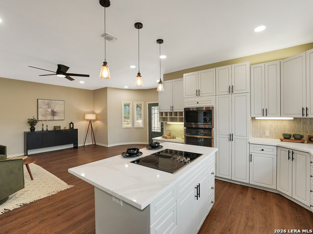 Image 12 of 45 For 8012 Rocking Horse Ln