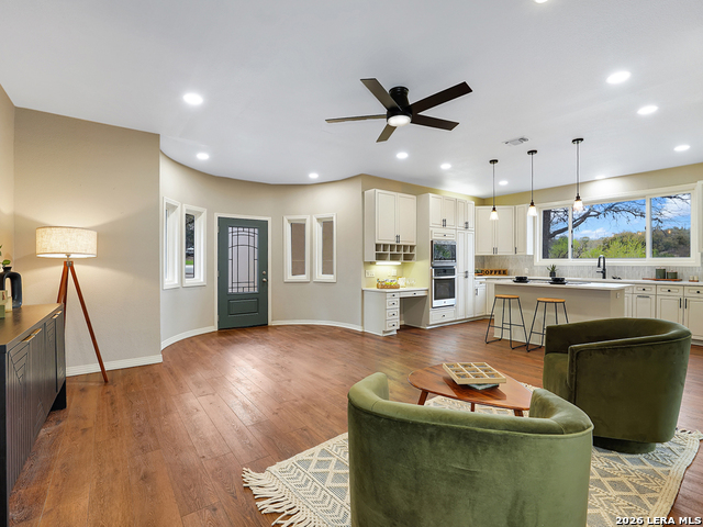 Image 8 of 45 For 8012 Rocking Horse Ln