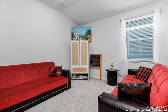 Image 18 of 27 For 2219 Castello