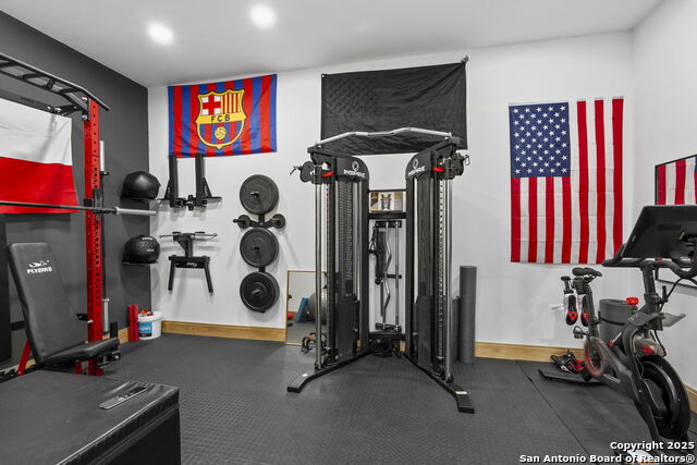 Image 19 of 47 For 113 Carino Cv