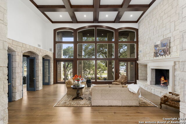 Image 8 of 47 For 113 Carino Cv