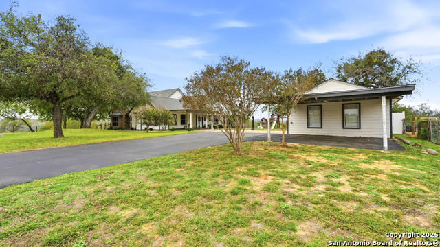 Image 38 of 49 For 226 Broken Arrow