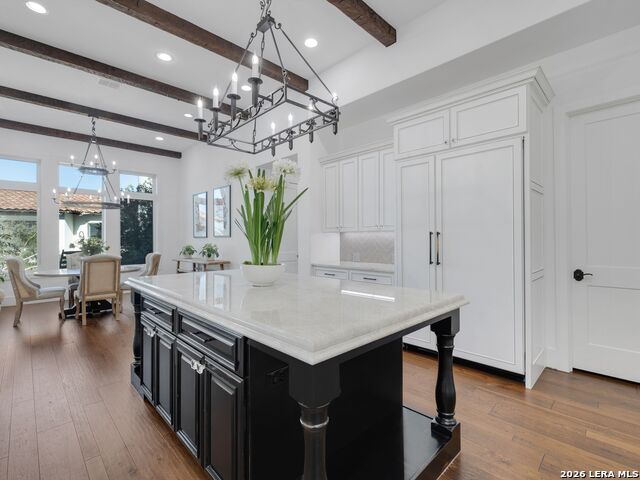 Listing photo id 11 for 203 Wellesley Landing