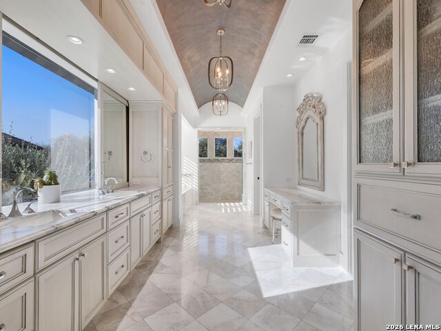 Listing photo id 33 for 203 Wellesley Landing