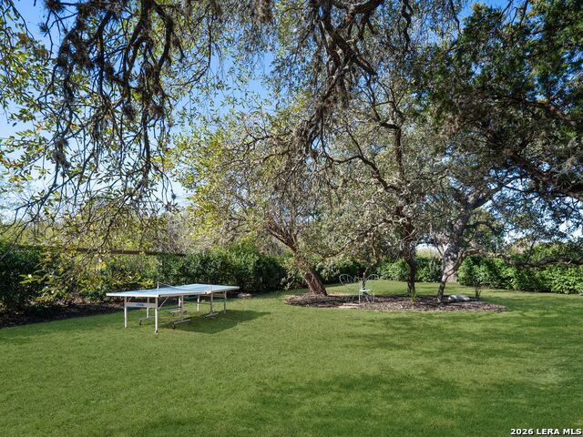 Listing photo id 57 for 203 Wellesley Landing