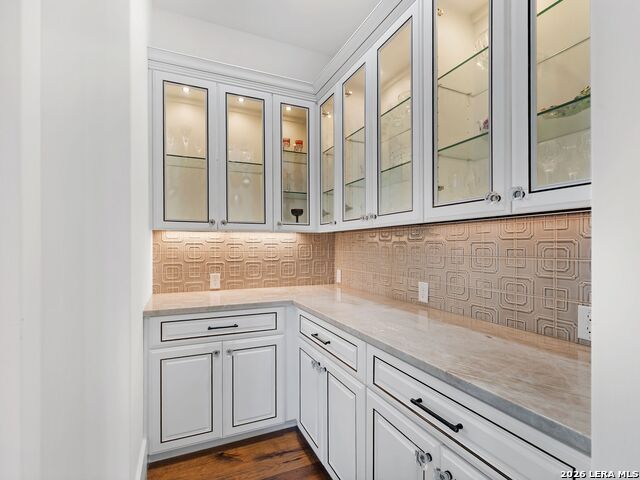 Listing photo id 5 for 203 Wellesley Landing