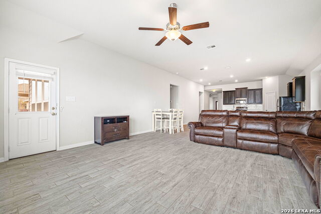 Image 11 of 22 For 8132 Dublin Frst