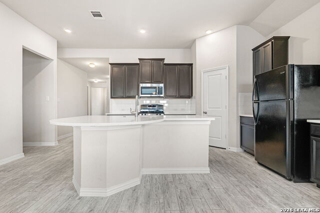 Image 9 of 22 For 8132 Dublin Frst