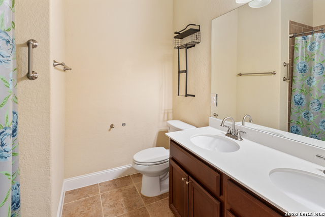 Image 15 of 32 For 13947 Evelina