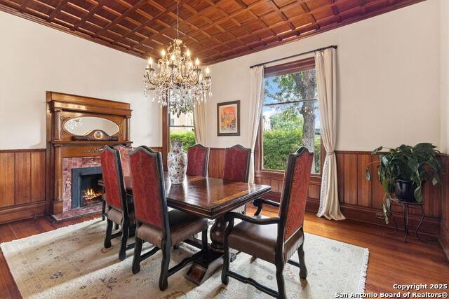 Image 16 of 48 For 402 Madison  