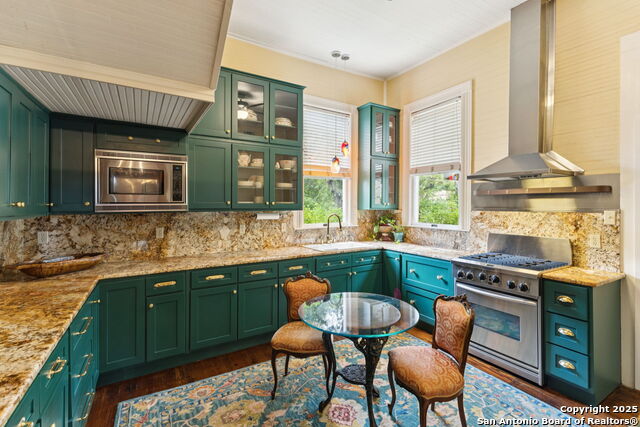 Image 21 of 48 For 402 Madison  