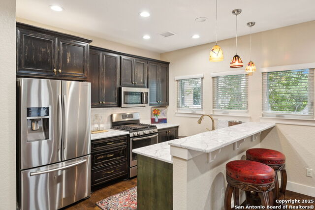 Image 42 of 48 For 402 Madison  