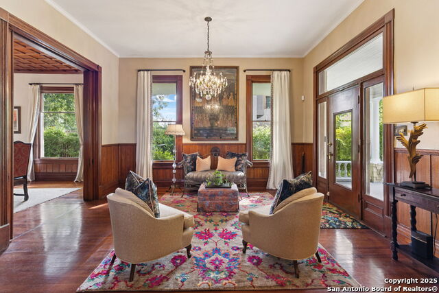 Image 7 of 48 For 402 Madison  