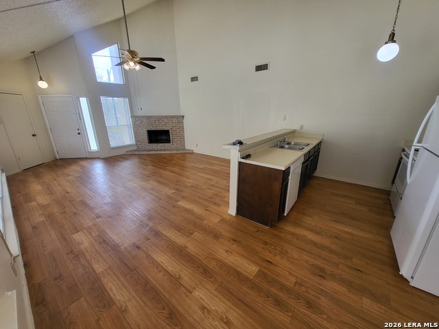 Image 7 of 12 For 8427 Cranberry Hill  #2