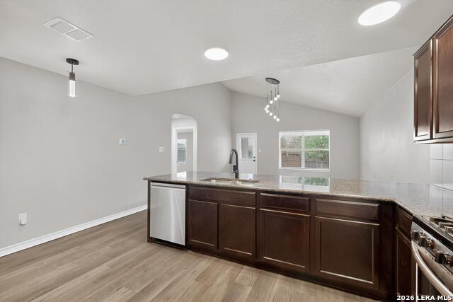 Image 12 of 43 For 5506 Toledo Breeze