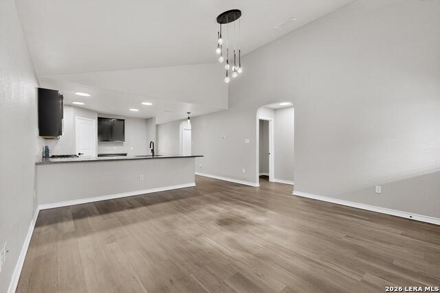 Image 6 of 43 For 5506 Toledo Breeze