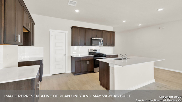 Image 16 of 29 For 383 Kolbo Crossing Cove