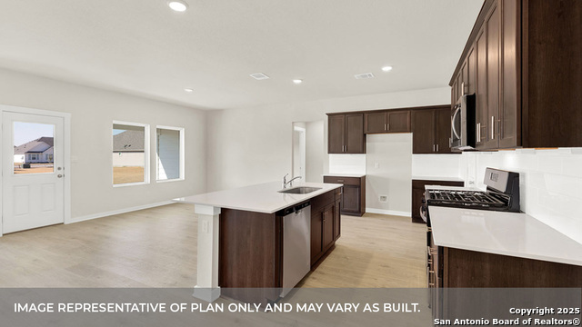 Image 19 of 29 For 383 Kolbo Crossing Cove