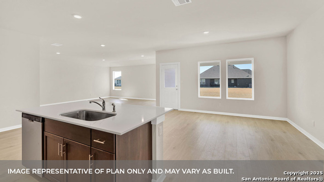 Image 20 of 29 For 383 Kolbo Crossing Cove