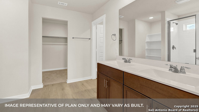 Image 24 of 29 For 383 Kolbo Crossing Cove