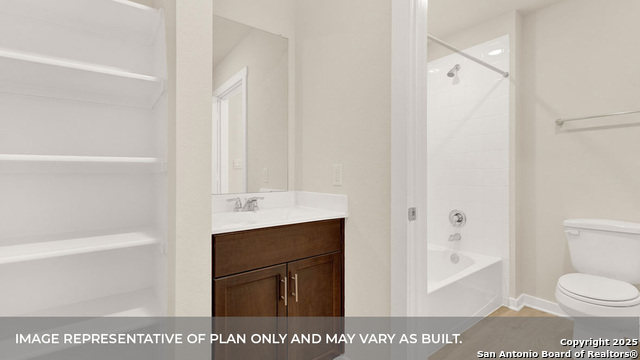 Image 5 of 29 For 383 Kolbo Crossing Cove