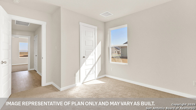 Image 8 of 29 For 383 Kolbo Crossing Cove