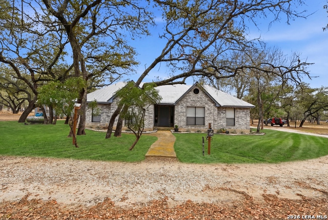 Listing photo id 0 for 561 County Road 785