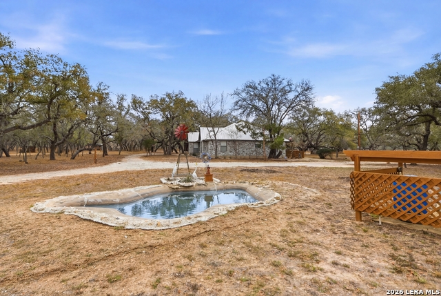 Listing photo id 39 for 561 County Road 785