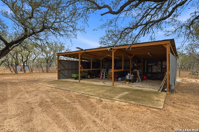 Listing photo id 42 for 561 County Road 785