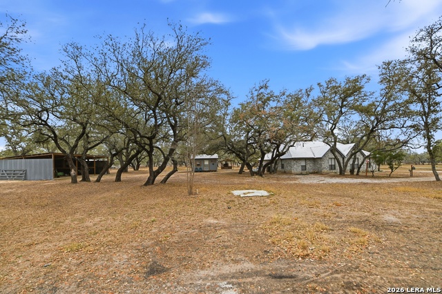 Listing photo id 48 for 561 County Road 785