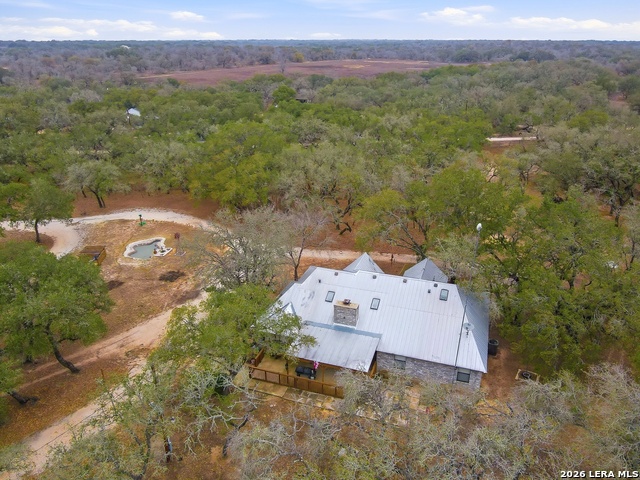 Listing photo id 57 for 561 County Road 785