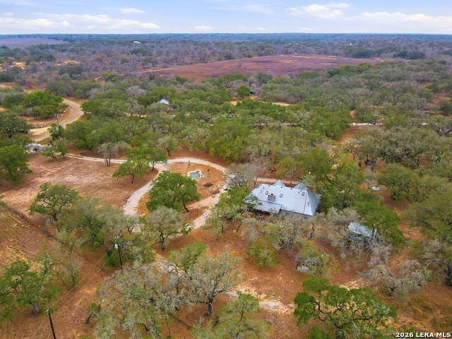 Listing photo id 58 for 561 County Road 785