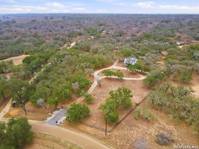 Listing photo id 61 for 561 County Road 785