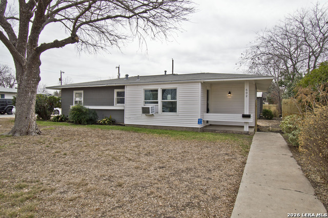 Image 2 of 32 For 602 Sacramento