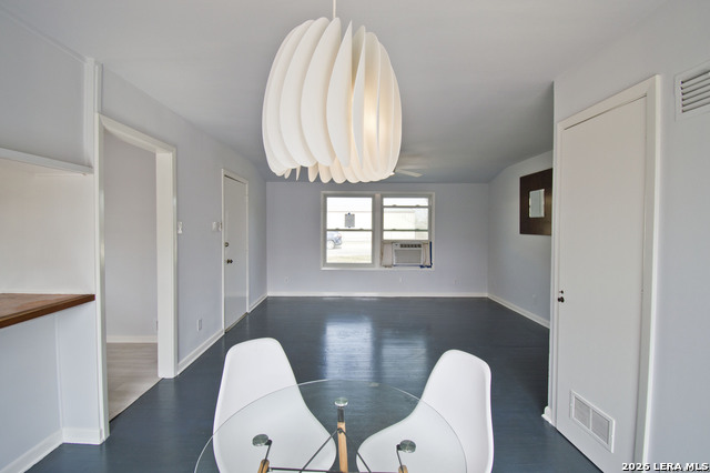 Image 9 of 32 For 602 Sacramento