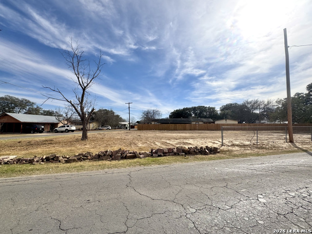 Image 3 of 7 For Tbd Dilley W