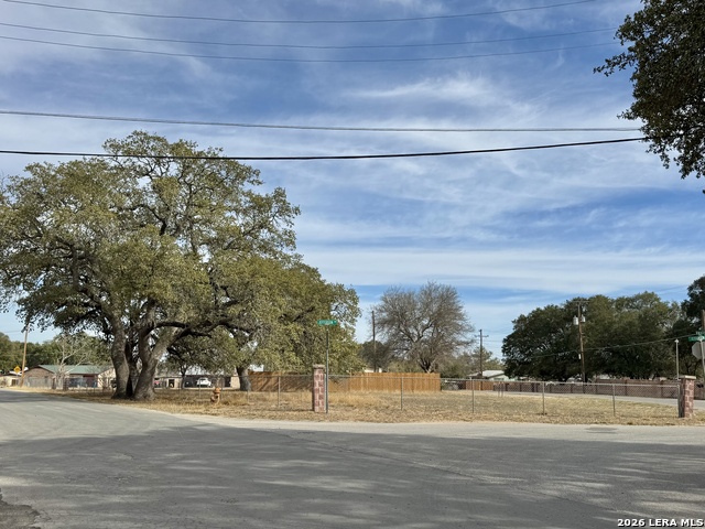 Image 7 of 7 For Tbd Dilley W