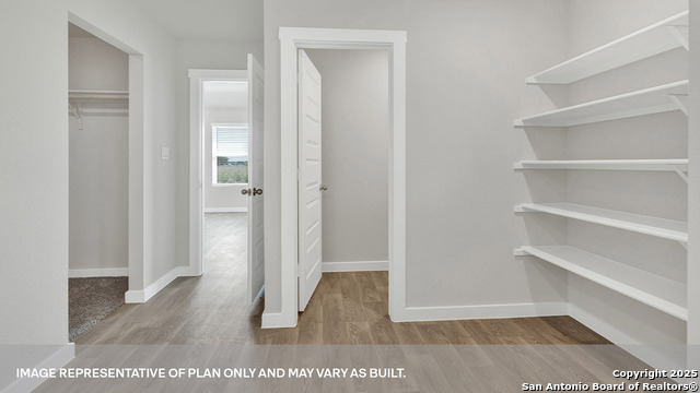 Image 28 of 35 For 426 Kolbo Crossing Cove