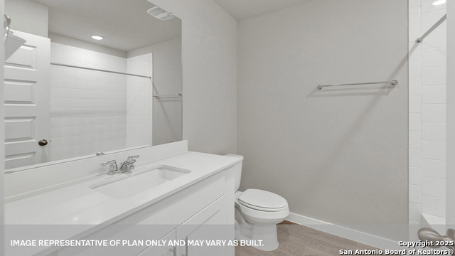 Image 6 of 35 For 426 Kolbo Crossing Cove