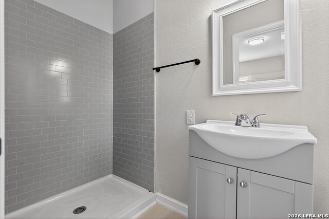 Image 29 of 40 For 1823 Edison  