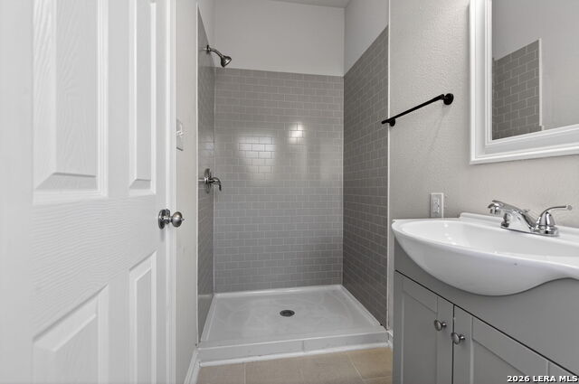 Image 30 of 40 For 1823 Edison  