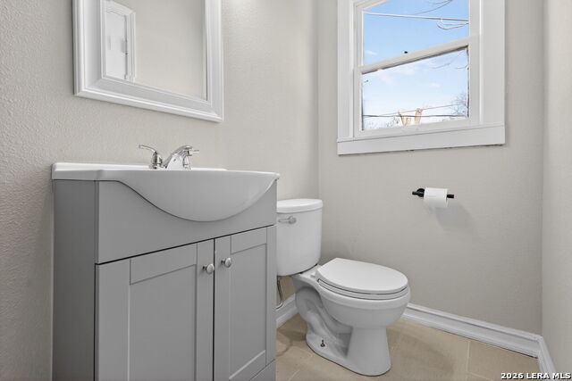 Image 33 of 40 For 1823 Edison  