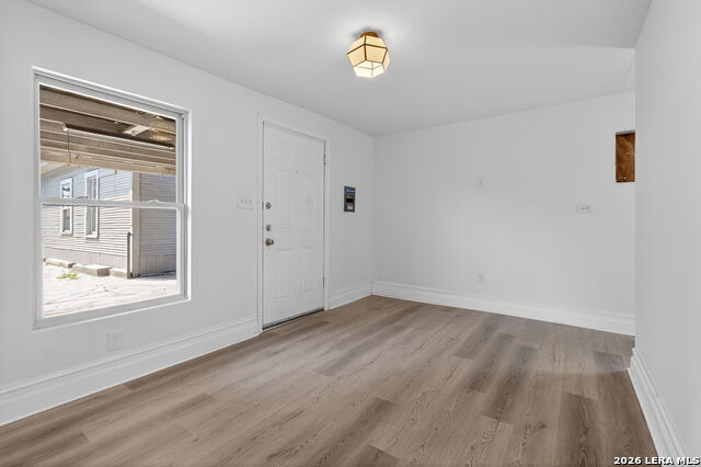 Image 34 of 40 For 1823 Edison  