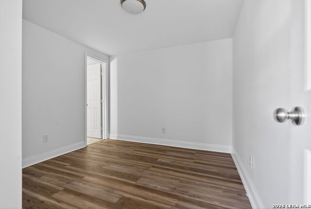 Image 36 of 40 For 1823 Edison  