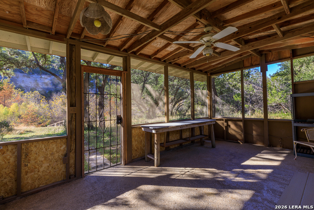 Image 15 of 50 For 2269 Old Rocksprings Rd