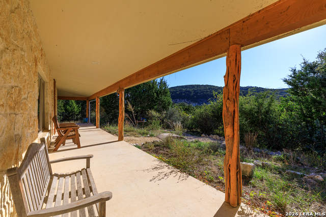 Image 17 of 50 For 2269 Old Rocksprings Rd